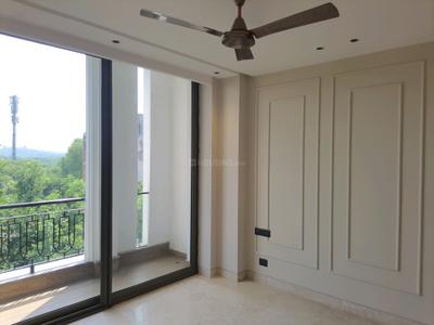 Bedroom Image of 2000 Sq.ft 4 BHK Builder Floor for sale in DLF Phase 1 Gurgaon for Rs. 42100000