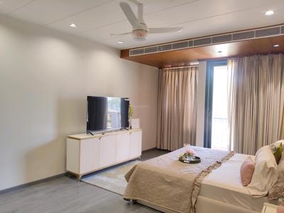 Bedroom Image of 1656 Sq.ft 3 BHK Builder Floor for sale in Emaar Emerald Floors, Sector 65 Gurgaon for Rs. 30500000