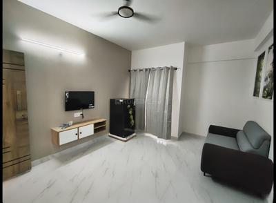 Hall Image of 550 Sq.ft 1 BHK Apartment / Flat for rent in Kadubeesanahalli Bengaluru for Rs. 25500