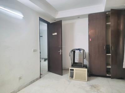 Bedroom Image of 900 Sq.ft 3 BHK Builder Floor for rent in Maidan Garhi New Delhi for Rs. 25000
