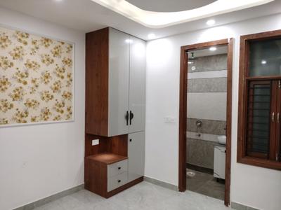 Bedroom Image of 600 Sq.ft 2 BHK Builder Floor for sale in Chandra Park New Delhi for Rs. 5800000