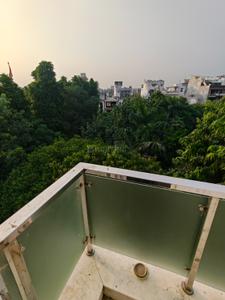 Balcony Image of 2700 Sq.ft 7 BHK Duplex for sale in Ashok Vihar New Delhi for Rs. 59800000