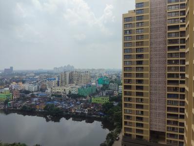 Image of 650 Sq.ft 2 BHK Apartment / Flat for sale in Ambuja Utalika Effieciency And Comfort, Mukundapur, Kolkata for Rs. 6800000