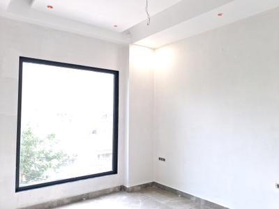 Bedroom Image of 1650 Sq.ft 3 BHK Builder Floor for sale in Paschim Vihar New Delhi for Rs. 32500000