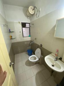 Bathroom Image of 1577 Sq.ft 3 BHK Independent House for rent in Dreams Rhythm, Bavdhan Pune for Rs. 36000