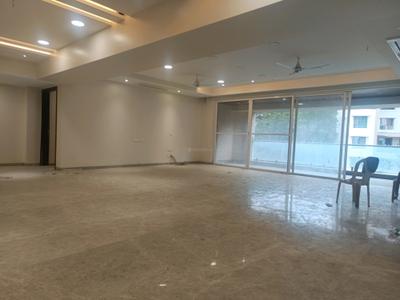 Living Room Image of 5702 Sq.ft 5 BHK Apartment / Flat for sale in Wanowrie Pune for Rs. 60000000