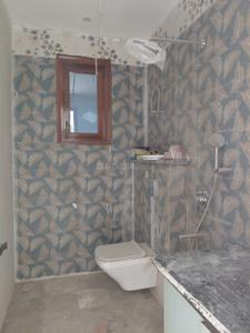 Bathroom Image of 1400 Sq.ft 2 BHK Builder Floor for rent in Sector 48 Noida for Rs. 30000