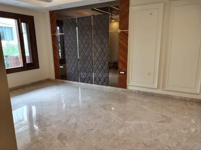 Bedroom Image of 2000 Sq.ft 4 BHK Builder Floor for rent in Ansal Esencia Sector 67, Sector 67 Gurgaon for Rs. 63000