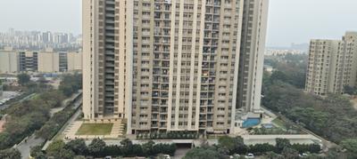 Image of 1550 Sq.ft 3 BHK Apartment / Flat for sale in Amanora Future Towers, Hadapsar, Pune for Rs. 20000000