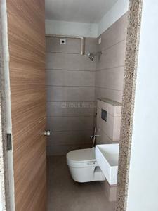Shreem Gini Lake Gardenz Bathroom 1