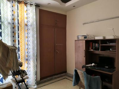 Bedroom Image of 2200 Sq.ft 3 BHK Builder Floor for rent in Palam Vihar Gurgaon for Rs. 35000