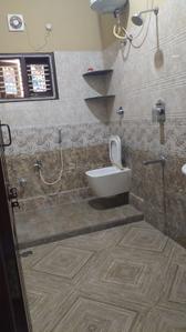 Image of 1000 Sq.ft 2 BHK Builder Floor for rent in Adugodi, Bengaluru for Rs. 41000