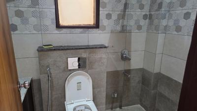Bathroom Image of 1800 Sq.ft 3 BHK Builder Floor for sale in Vipul World Luxury Floors, Sector 48 Gurgaon for Rs. 25000000