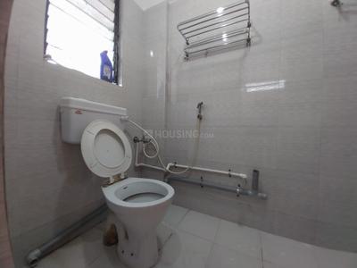 Bathroom Image of 910 Sq.ft 2 BHK Apartment / Flat for rent in Prathamesh Shivneri Residency, Karve Nagar Pune for Rs. 36000