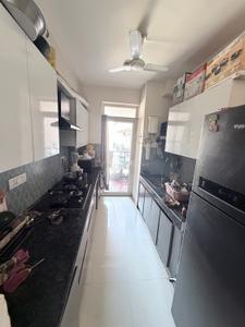Kitchen Image of 1965 Sq.ft 3 BHK Apartment / Flat for sale in Pareena Express Heights, Sector 99 Gurgaon for Rs. 20000000