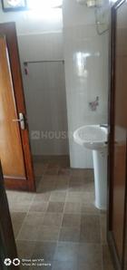 Bathroom Image of 2200 Sq.ft 3 BHK Apartment / Flat for rent in Barewal Awana Ludhiana for Rs. 30000
