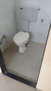 Hi-tech Parvati Height Bathroom Two 3
