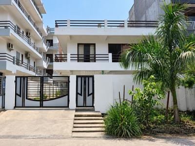 Image of Room Soom PG/1RK For Boys and Girls  in Sector 132, Noida