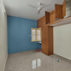 Bedroom Image of 1210 Sq.ft 2 BHK Builder Floor for rent in Kasturi Nagar Bengaluru for Rs. 30000