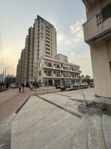 Image of 660 Sq.ft 2 BHK Apartment / Flat for sale in Signature Global Proxima, Sector 89, Gurgaon for Rs. 7560000