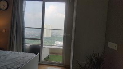 Bedroom Image of 2400 Sq.ft 3 BHK Apartment / Flat for sale in DLF One Midtown, Karampura New Delhi for Rs. 64500000