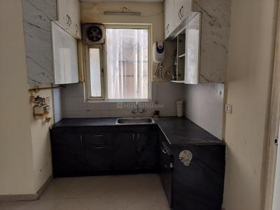 Kitchen Image of 950 Sq.ft 2 BHK Apartment / Flat for rent in Pyramid Urban Homes, Sector 70A Gurgaon for Rs. 22500