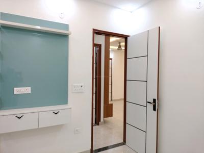 Bedroom Image of 915 Sq.ft 3 BHK Builder Floor for sale in Raju Parak Extension New Delhi for Rs. 7500000