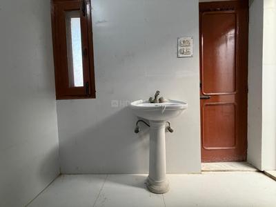 Bathroom Image of 1200 Sq.ft 2 BHK Villa for rent in Eldeco Greens, Gomti Nagar Lucknow for Rs. 15000