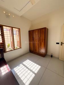 Bedroom Image of 2000 Sq.ft 4.5 BHK Independent House for rent in Pothencode Thiruvananthapuram for Rs. 35000