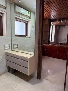 Kitchen Image of 1800 Sq.ft 2 BHK Apartment / Flat for sale in Marine Lines Mumbai for Rs. 107500000