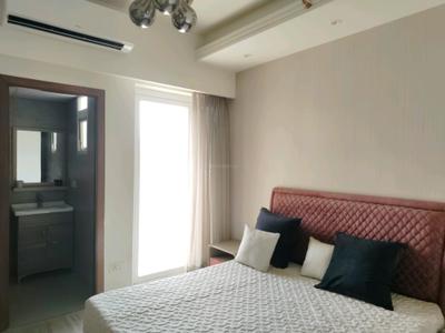 Bedroom Image of 1900 Sq.ft 2 BHK Builder Floor for rent in DLF Phase 5 Gurgaon for Rs. 75000