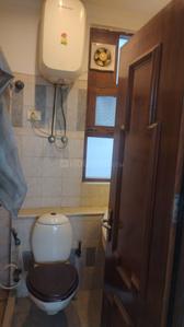 Bathroom Image of 9500 Sq.ft 5 BHK Apartment / Flat for sale in ATS Green II, Sector 50 Noida for Rs. 90000000