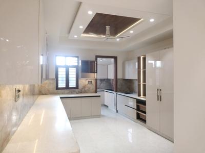 Kitchen Image of 3150 Sq.ft 4 BHK Builder Floor for sale in Sector 85 Faridabad for Rs. 32000000