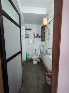 Bathroom Image of 440 Sq.ft 1 BHK Apartment / Flat for sale in Dahisar West Mumbai for Rs. 11500000