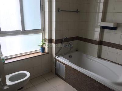 Bathroom Image of 2605 Sq.ft 3 BHK Apartment / Flat for sale in Unitech The Close North, Sector 50 Gurgaon for Rs. 50000000