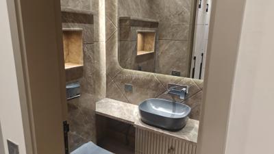 Image of 1000 Sq.ft 2 BHK Builder Floor for sale in Lajpat Nagar, New Delhi for Rs. 25000000