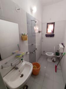 Bathroom Image of 824 Sq.ft 2 BHK Apartment / Flat for sale in Vrindavan Yojana Lucknow for Rs. 4300000