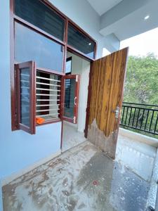 Balcony Image of 650 Sq.ft 1 RK Apartment / Flat for rent in Sector 35 Noida for Rs. 18000