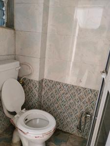 Common Bathroom Image of 745 Sq.ft 1 BHK Apartment / Flat for sale in Ulwe Navi Mumbai for Rs. 4100000