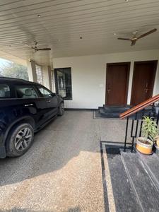 Image of 2150 Sq.ft 3 BHK Builder Floor for rent in Emaar Gomti Greens, Gomti Nagar, Lucknow for Rs. 32000