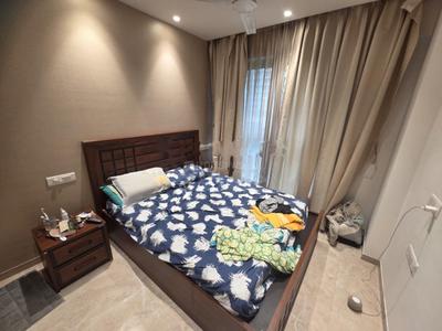 Bedroom Image of 579 Sq.ft 1 BHK Apartment / Flat for rent in Hiranandani Regent Hill A B C D And E Wing, Powai Mumbai for Rs. 70000