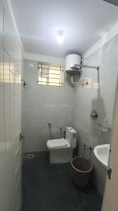 Bathroom Image of 900 Sq.ft 1 BHK Builder Floor for rent in Mahadevapura Bengaluru for Rs. 35200