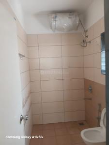 Bathroom Image of 1350 Sq.ft 2 BHK Apartment / Flat for rent in Rohan Bianca, Bejai Mangalore for Rs. 25000