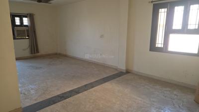 Living Room Image of 4400 Sq.ft 4 BHK Apartment / Flat for sale in Rajouri Garden New Delhi for Rs. 60000000