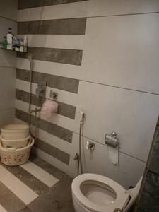 Bathroom Image of 3000 Sq.ft 3 BHK Independent House for sale in Shaheed Karnail Singh Nagar Ludhiana for Rs. 10500000