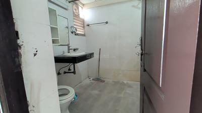 Image of 1310 Sq.ft 2.5 BHK Apartment / Flat for rent in Paramount Symphony, Crossings Republik, Ghaziabad for Rs. 21500