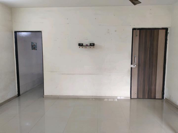 Crown Imperial Tower Living Room 1