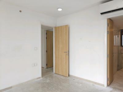 Bedroom Image of 1100 Sq.ft 2 BHK Apartment / Flat for sale in Lodha New Cuffe Parade, Sion Mumbai for Rs. 37000000