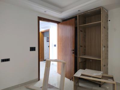 Bedroom Image of 1800 Sq.ft 4 BHK Apartment / Flat for sale in Satbari New Delhi for Rs. 16000000