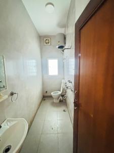 Bathroom Image of 1800 Sq.ft 3 BHK Builder Floor for rent in Naraina New Delhi for Rs. 50000